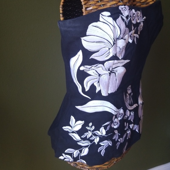 White House Black Market Tops - WHITE HOUSE BLACK MARKET Bustier
